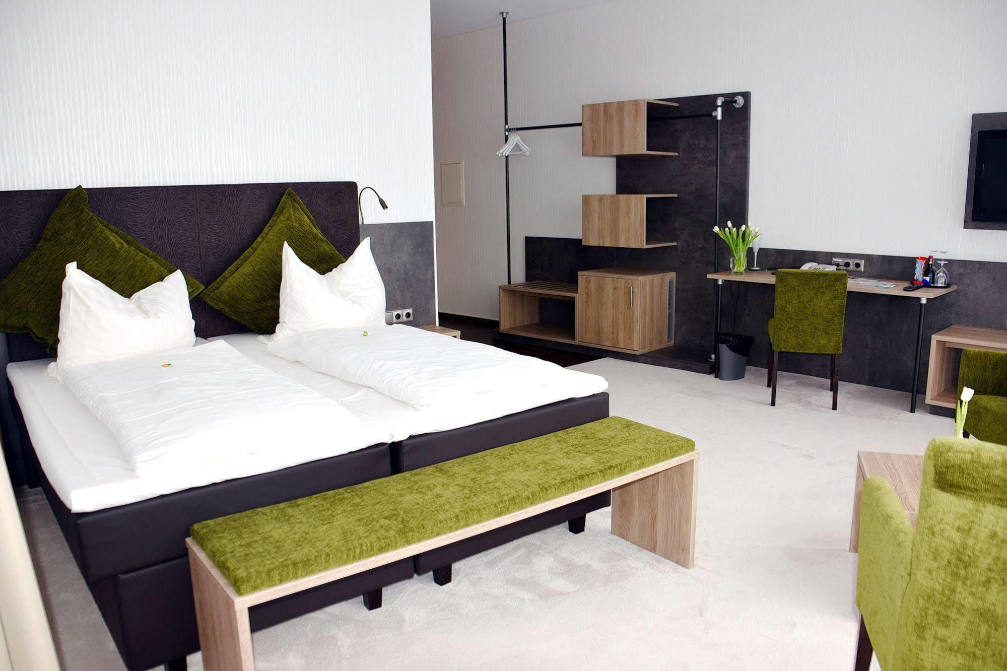 Koncept Hotel Benedikt Siegburg Zewnętrze zdjęcie